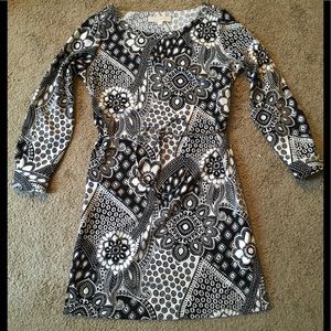 Ann Taylor Loft Black/White Paisley print dress XS